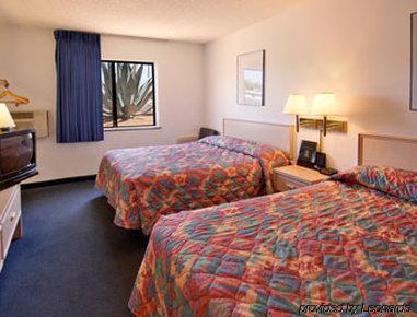 Super 8 By Wyndham Las Cruces University Area Oda fotoğraf