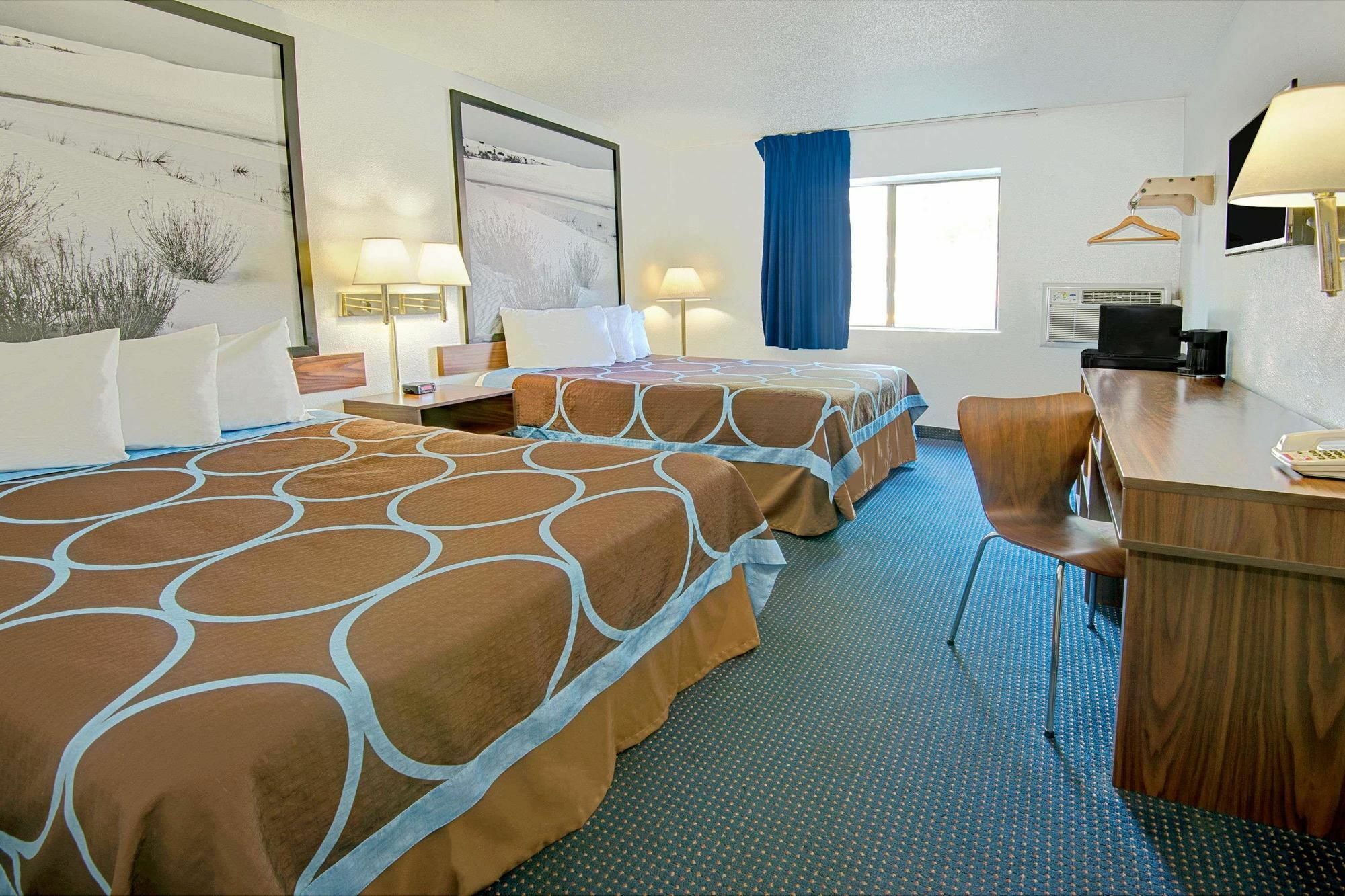 Super 8 By Wyndham Las Cruces University Area Dış mekan fotoğraf